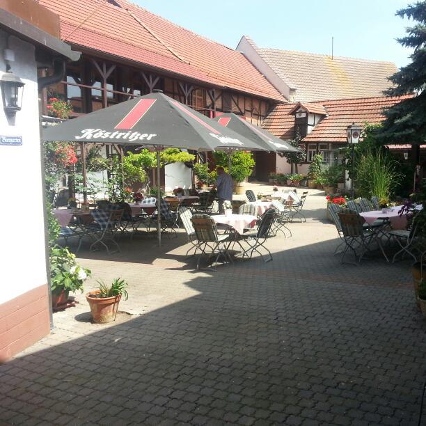 Restaurant "Gasthof Weißes Roß" in Drei Gleichen
