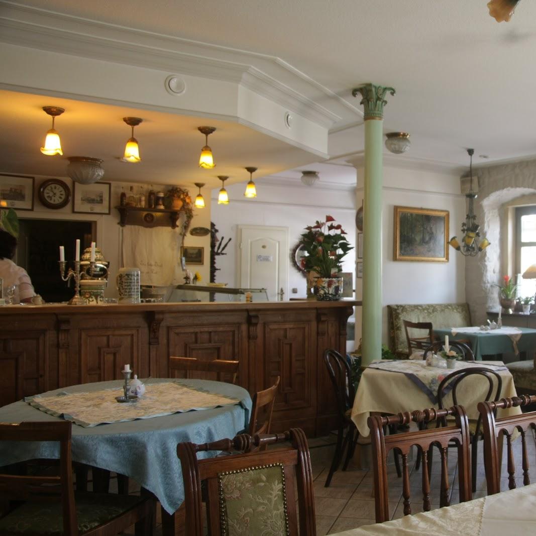 Restaurant "Café & Speisegaststätte Oma Plüsch" in Gotha