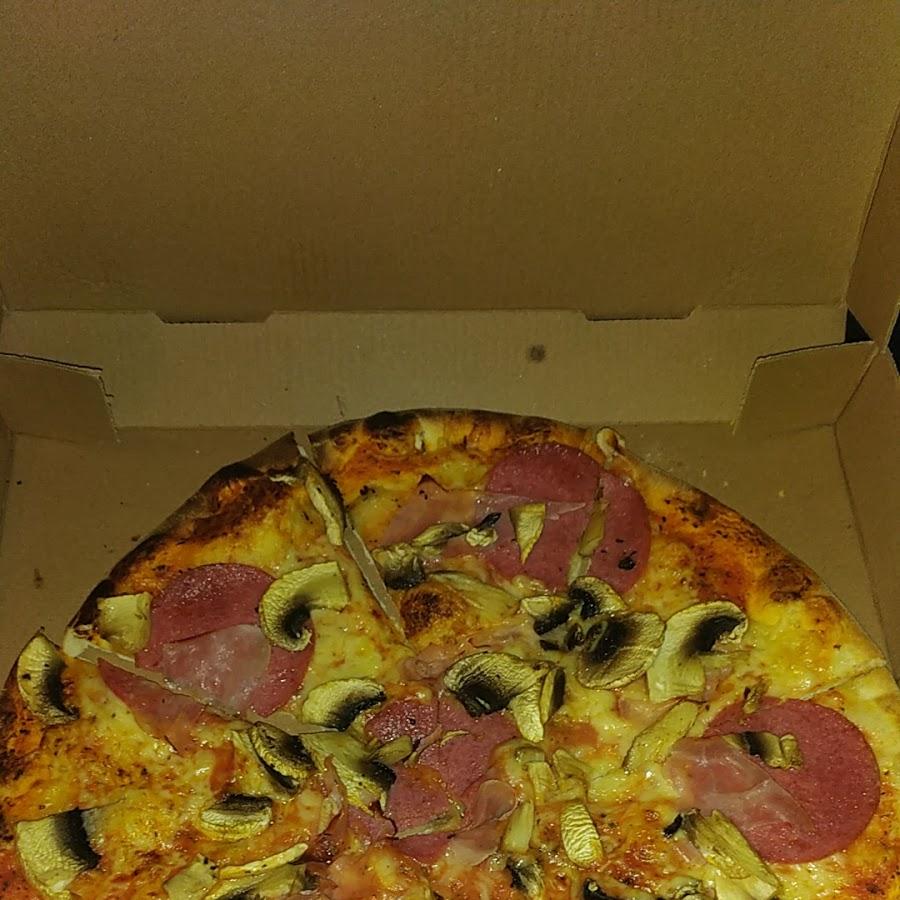 Restaurant "Pizzeria La Luna" in  Altenstadt