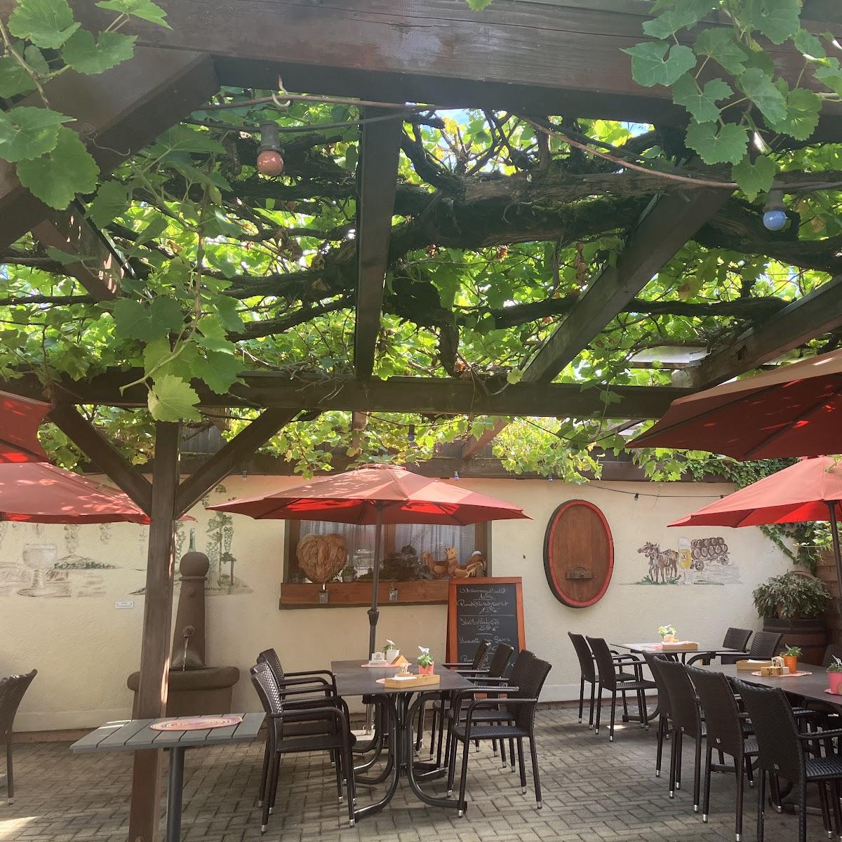Restaurant "Gasthaus zum Kreuz" in Hartheim am Rhein