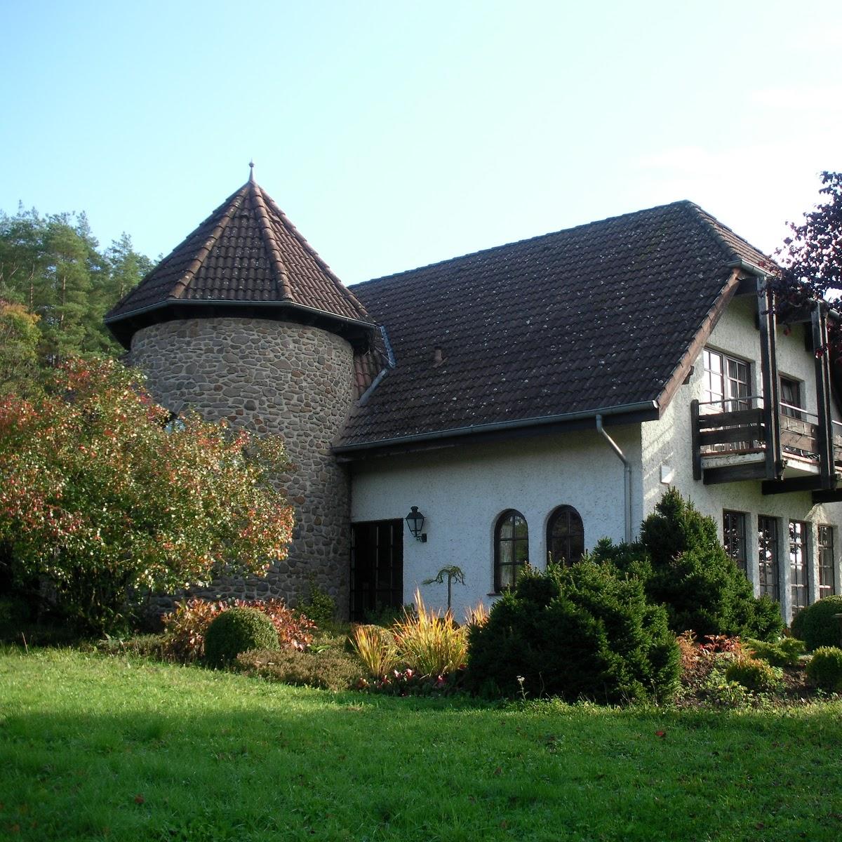 Restaurant "Rühls Blauer Lowe" in  Laubach