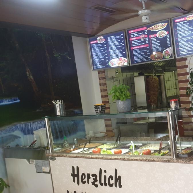 Restaurant "Dönmez Döner" in Gerbrunn
