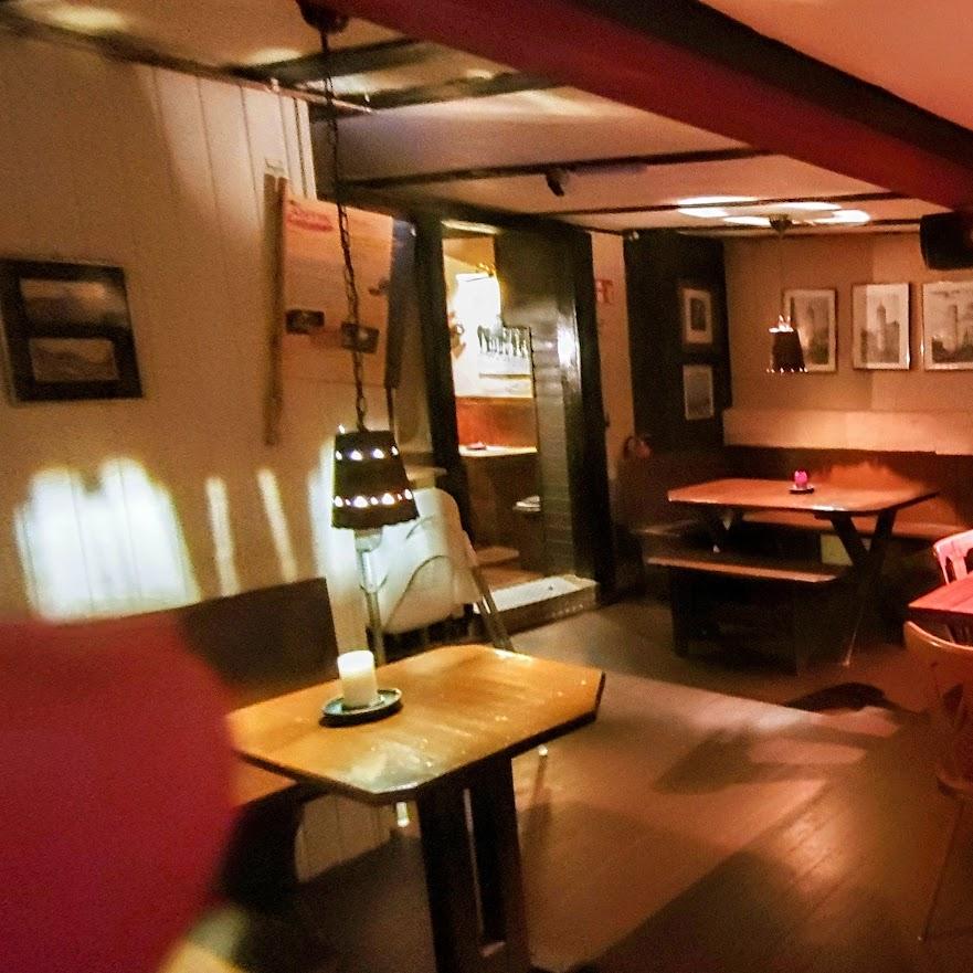 Restaurant "Antik-Lokales" in Darmstadt