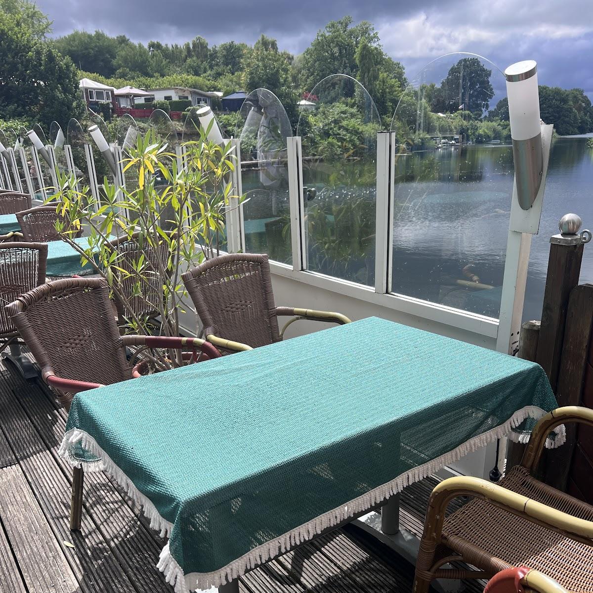 Restaurant "Blaue Lagune" in Güster