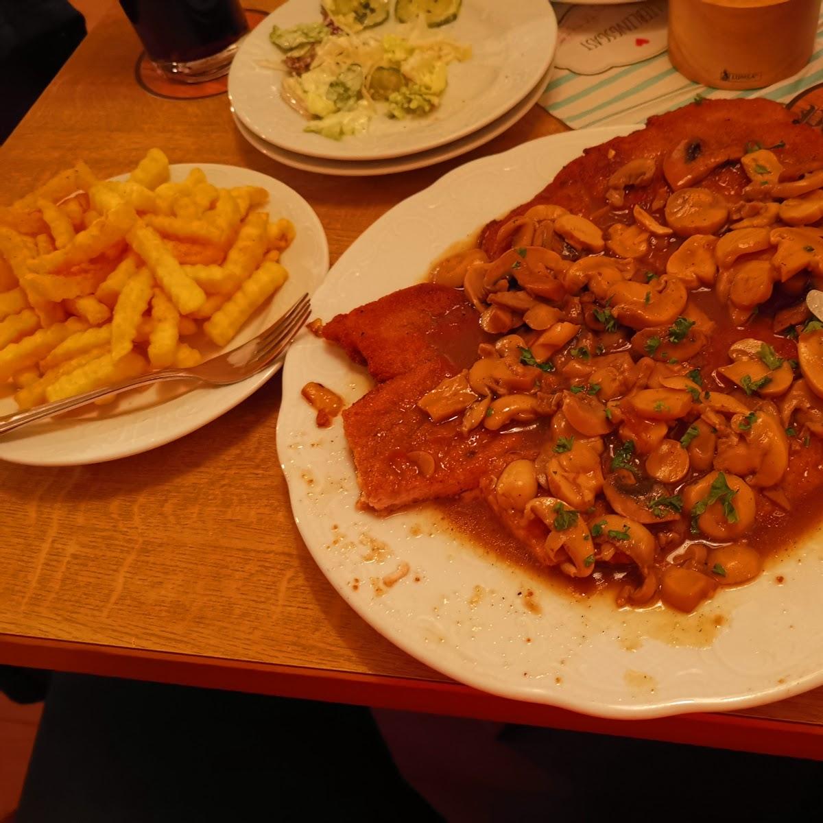 Restaurant "Landgasthof Schwarz" in  Großenlüder