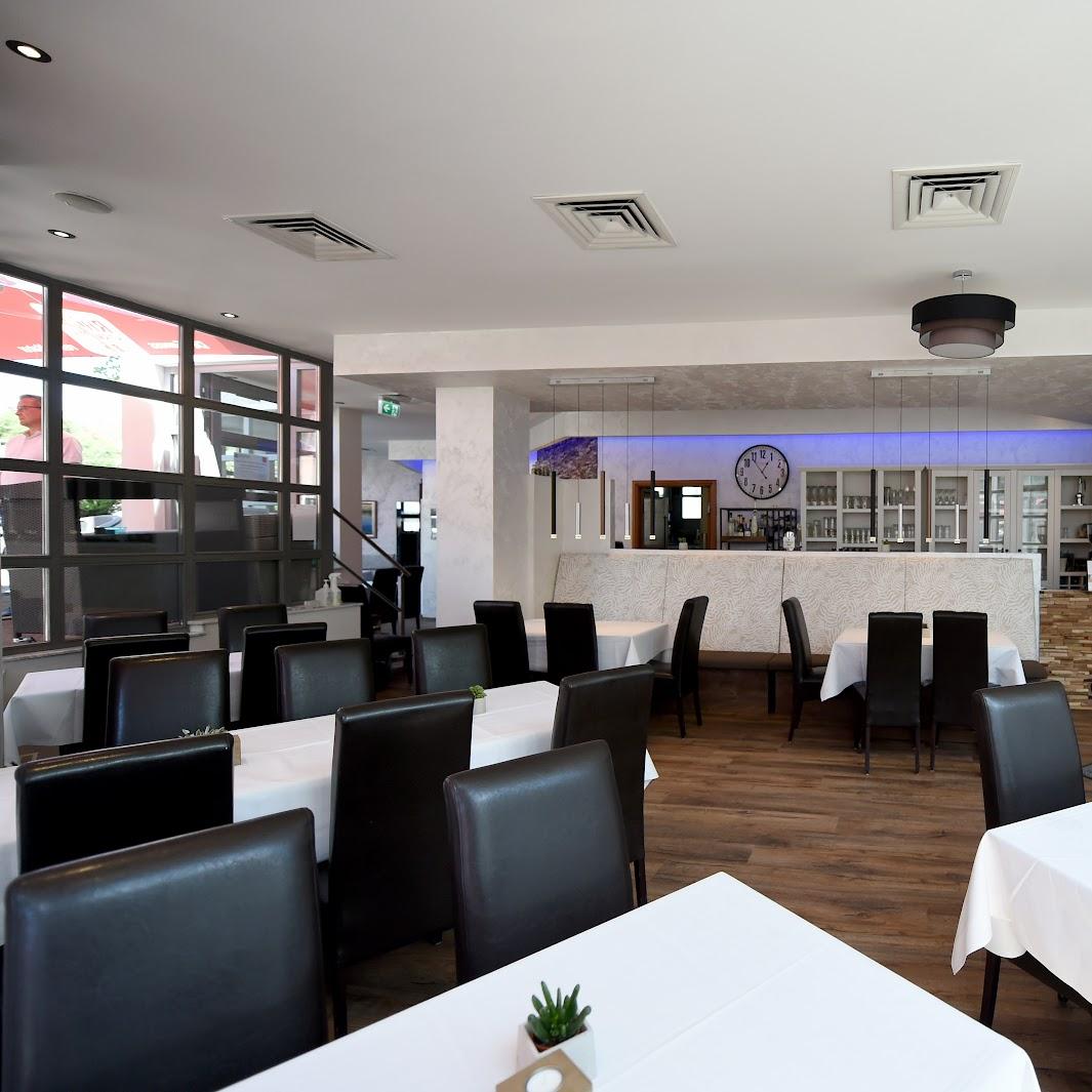 Restaurant "Restaurant UNA" in Petersberg