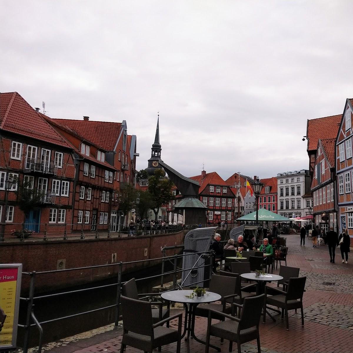 Restaurant "Gasthaus Oln Hooven" in Stade