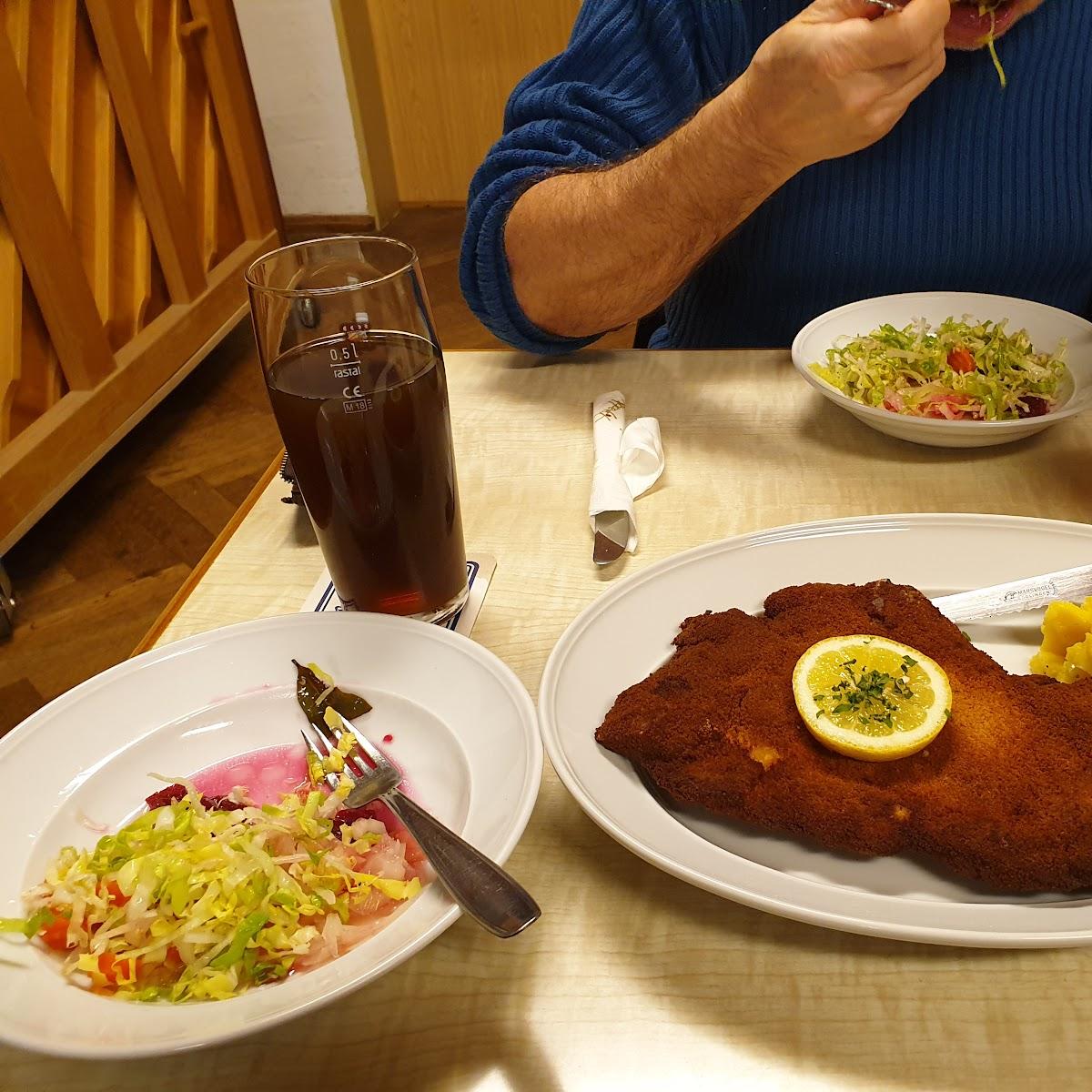 Restaurant "Gasthaus Rotes Roß Gundel" in Cadolzburg