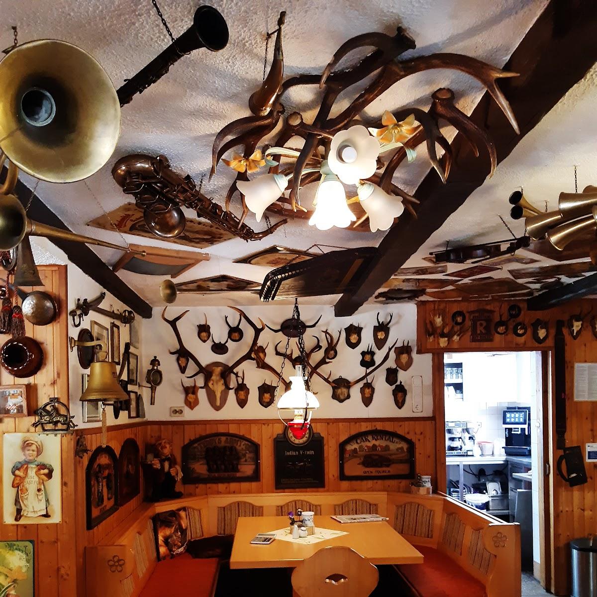 Restaurant "Waldbaude  Großer Dreiherrenstein " in Ilmenau