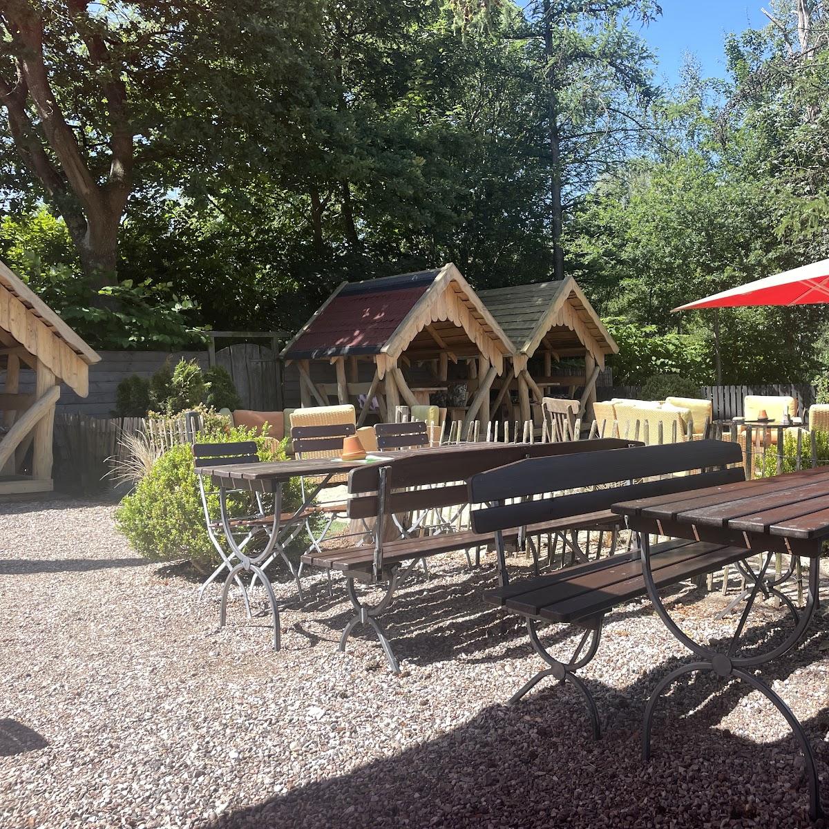 Restaurant "Biergarten er Fähr Kombüse" in Breiholz