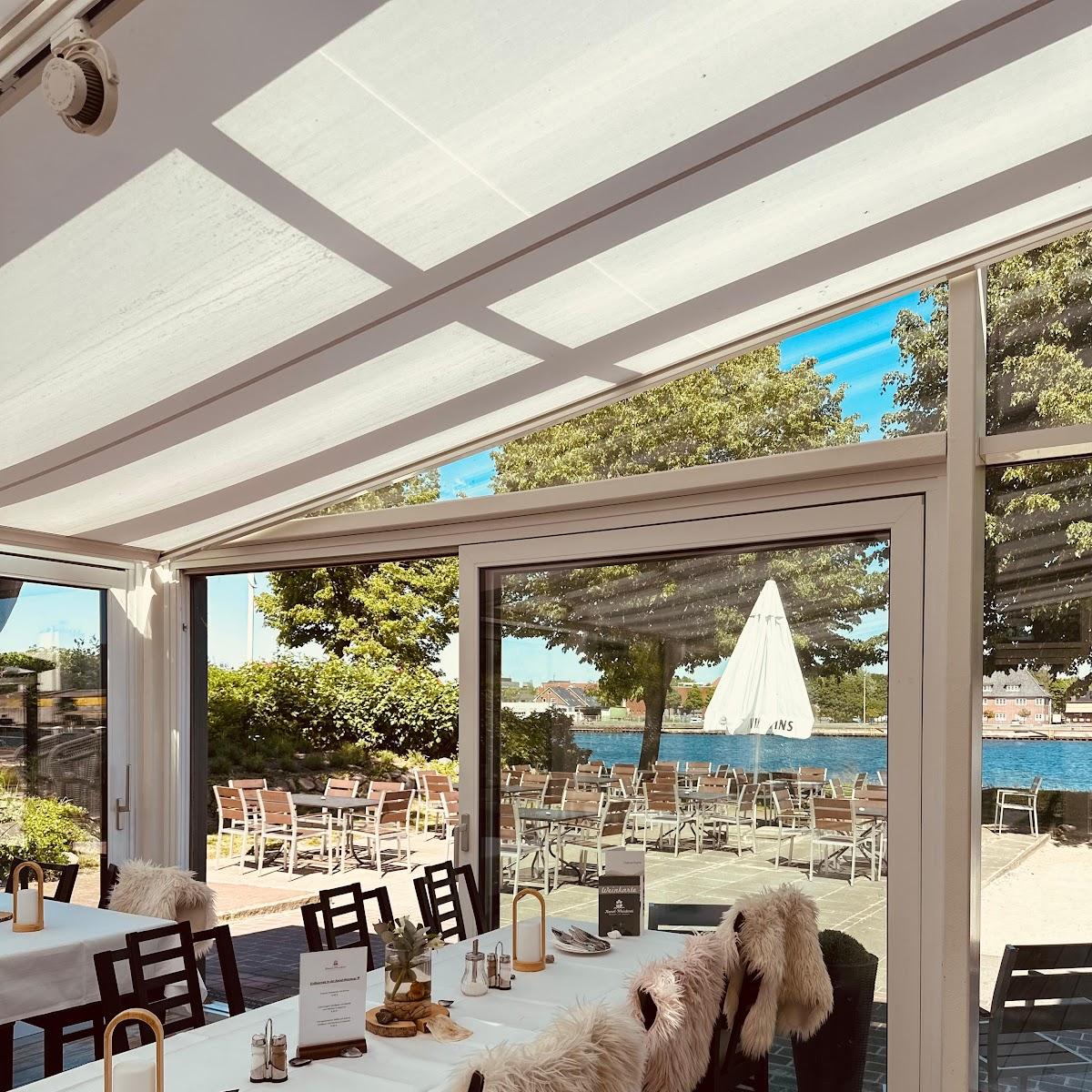 Restaurant "Kanal-Meisterei-Kanal-Haus" in Osterrönfeld