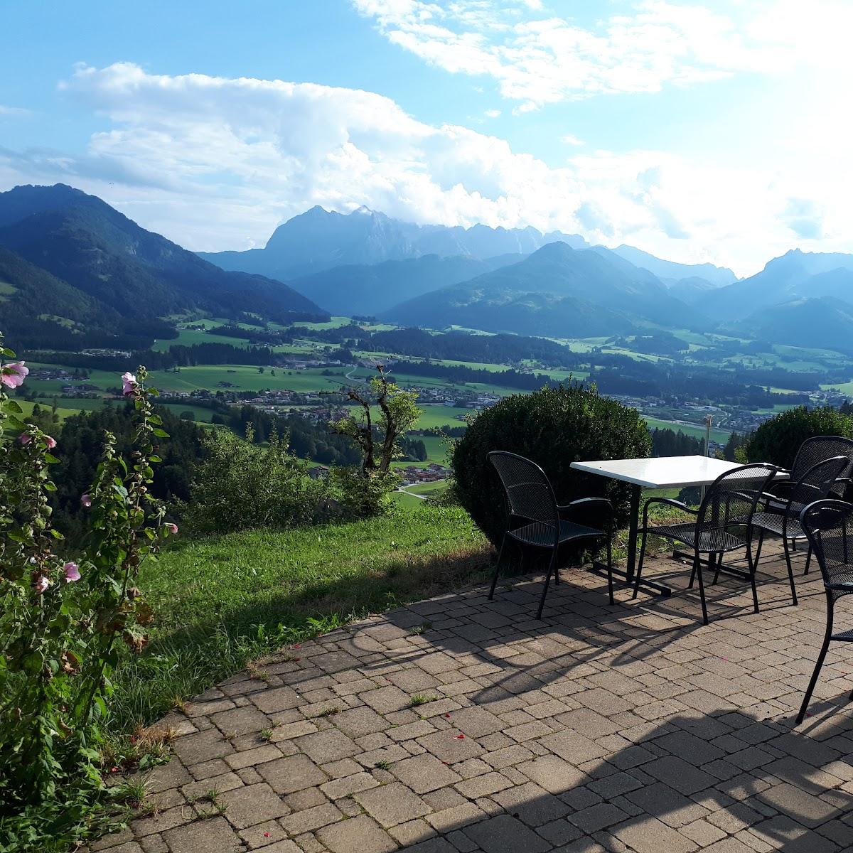 Restaurant "Jausenstation Mühlberghof" in Kössen