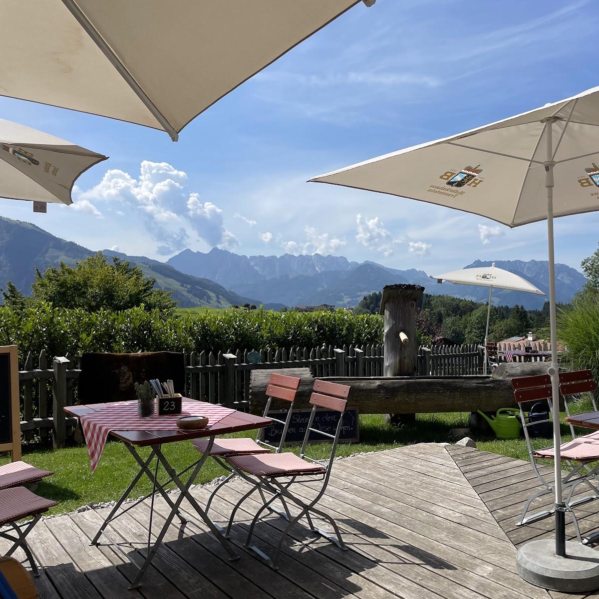 Restaurant "Stoaner Alm" in Reit im Winkl