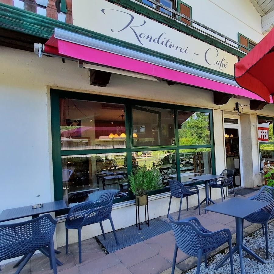 Restaurant "Bonbon & Keksi" in Schleching