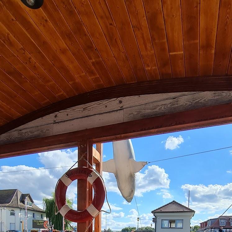 Restaurant "Sir Henry - Das Bistro-Boot im Hafen" in Ueckermünde