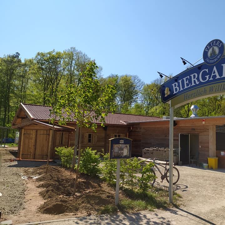 Restaurant "PETERS Alm mit großem Biergarten" in Homburg
