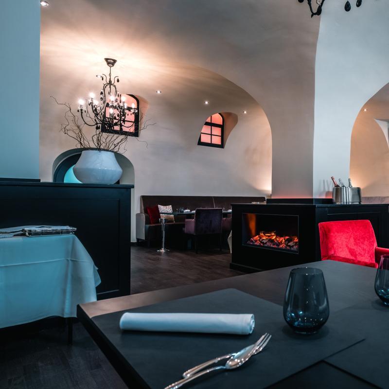 Restaurant "Gaststätte zum Winzer" in  Ruppertsberg