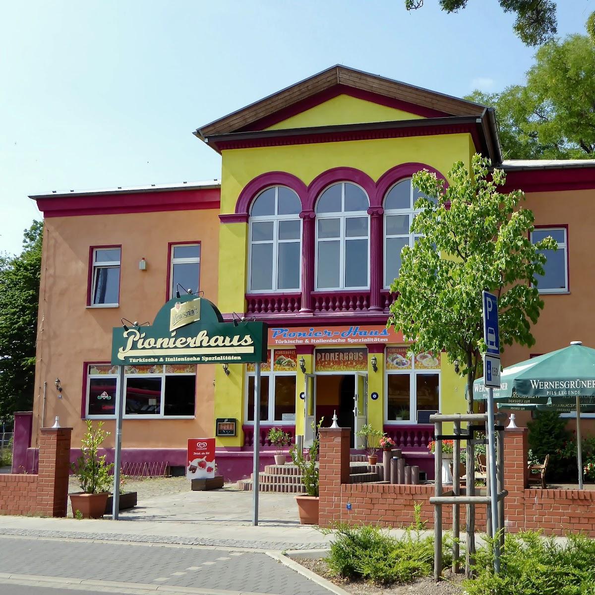 Restaurant "Pionierhaus" in Schönebeck (Elbe)