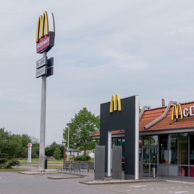 Restaurant "Schlemmerstube „Zur Elbbrücke " in  (Elbe)