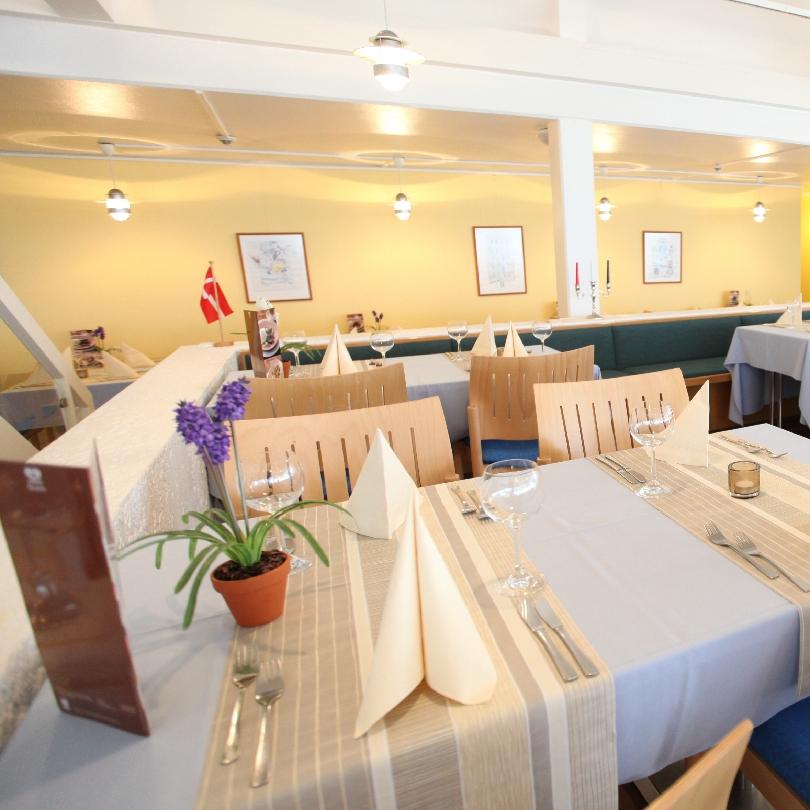 Restaurant "Buffetrestaurant Spitzbergen" in  Damp