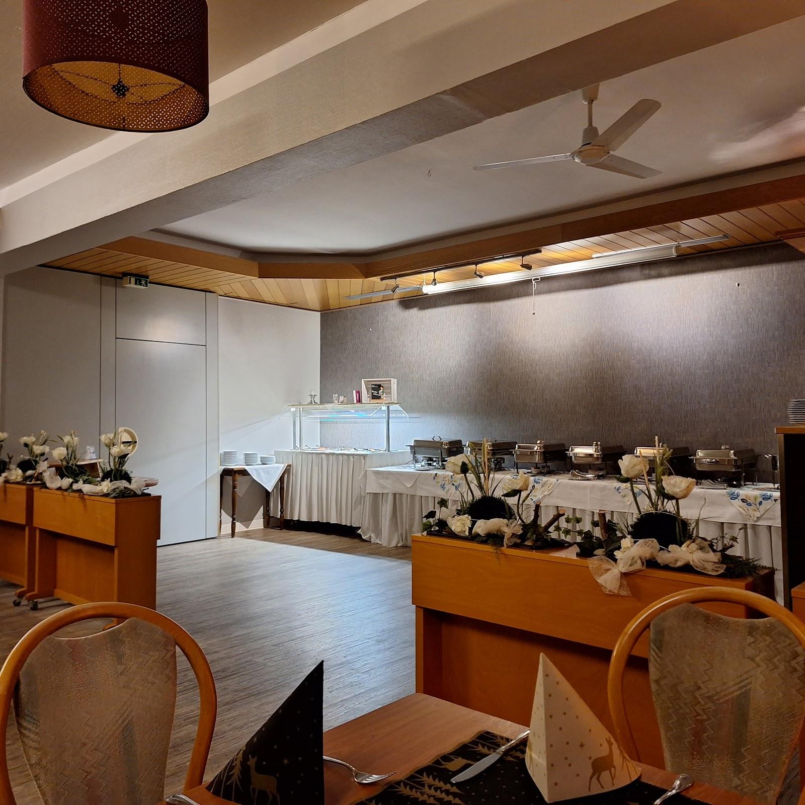 Restaurant "Alberts Vorburger Hof" in Zetel