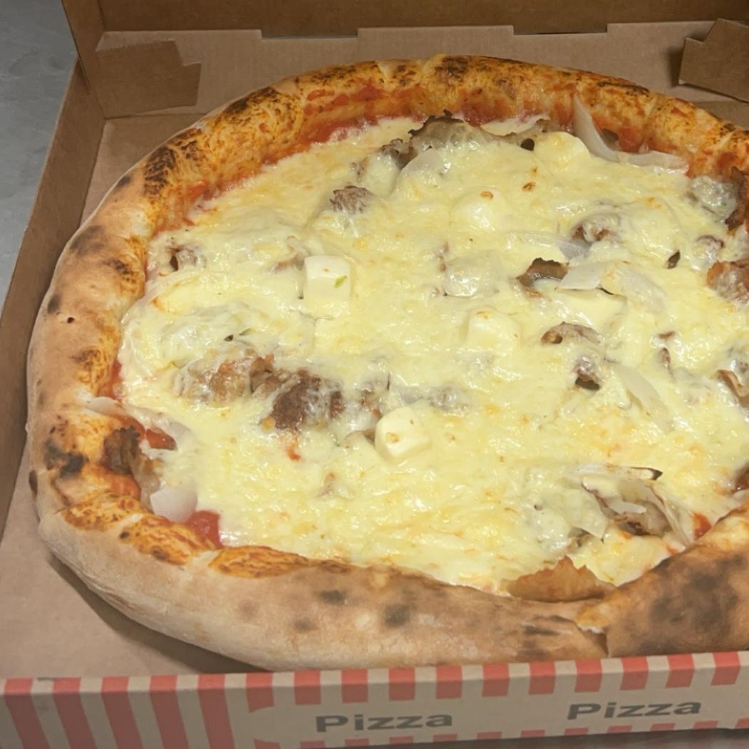 Restaurant "Treffpunkt Pizzeria & Grill  - Neuenburg" in Zetel