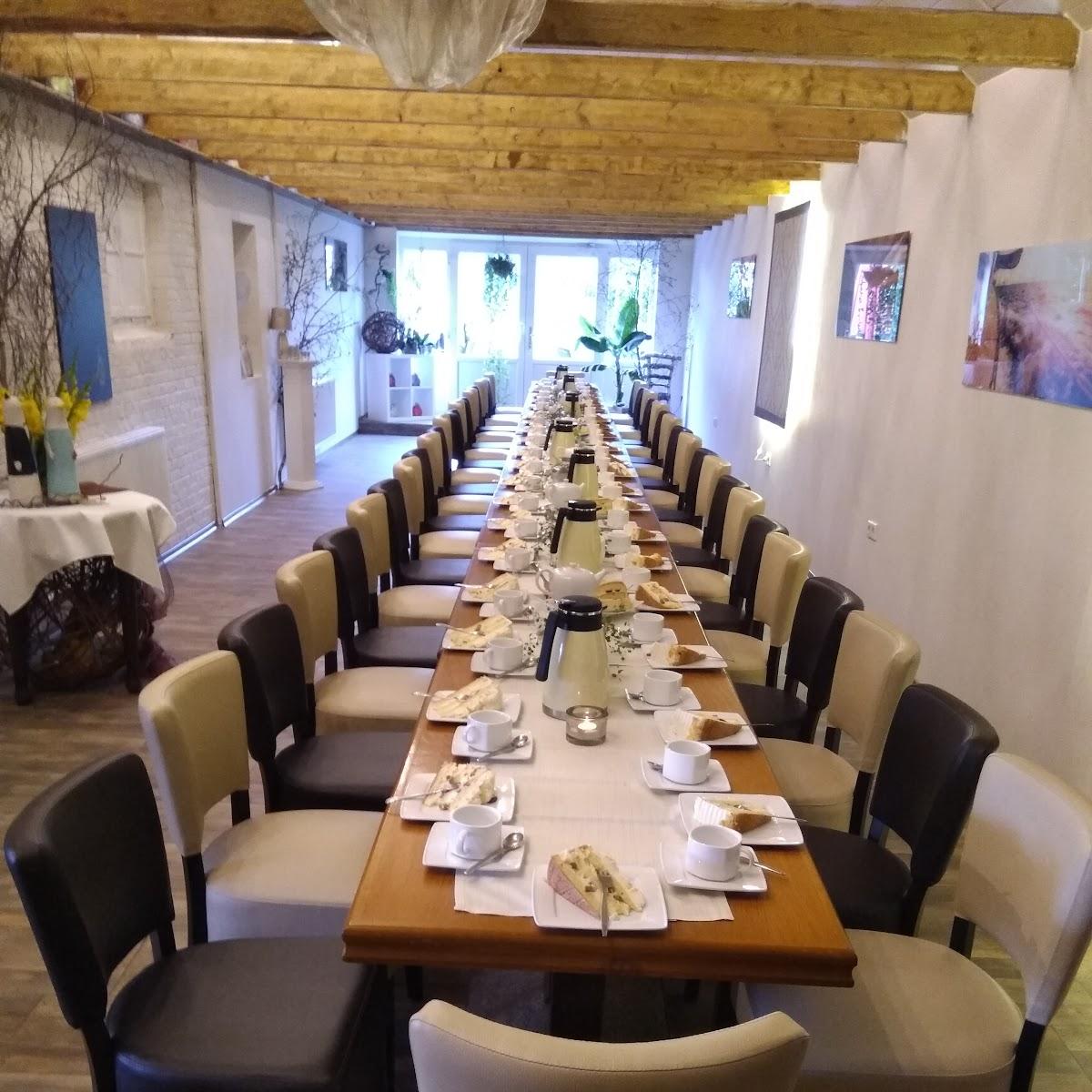Restaurant "Lütten Tee & Café (Frühstück & Kuchen)" in Friedeburg