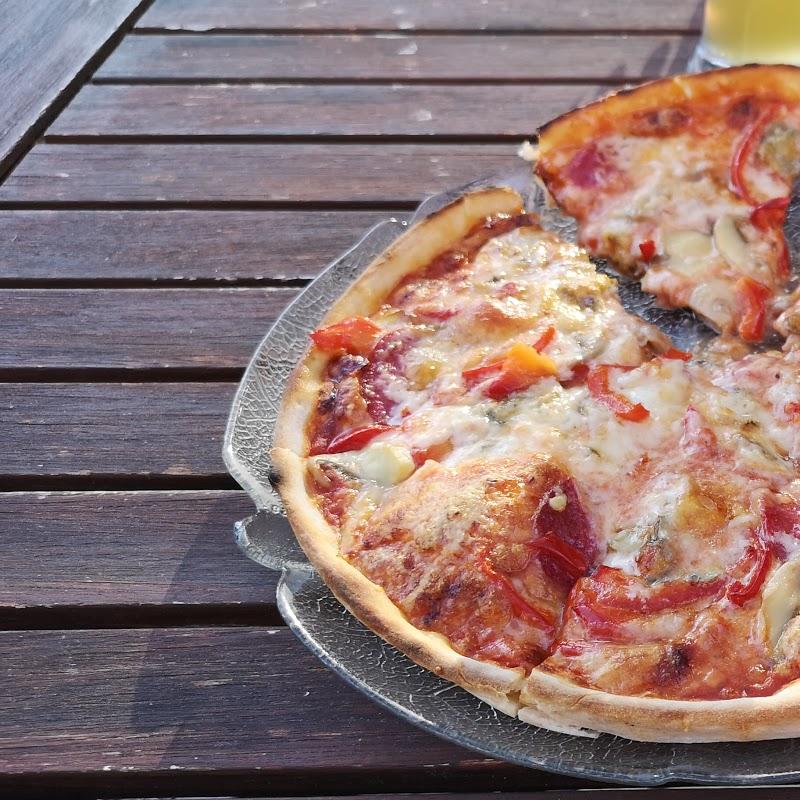 Restaurant "Pizzeria Schloßbergstube" in  Ansbach