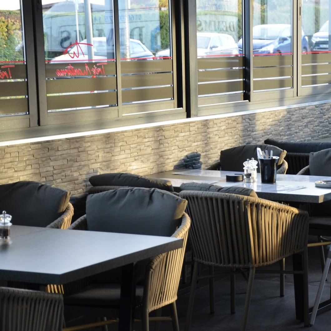 Restaurant "Trós Montérna ,,Modern Greek Restaurant & Burger‘‘" in Schwanstetten