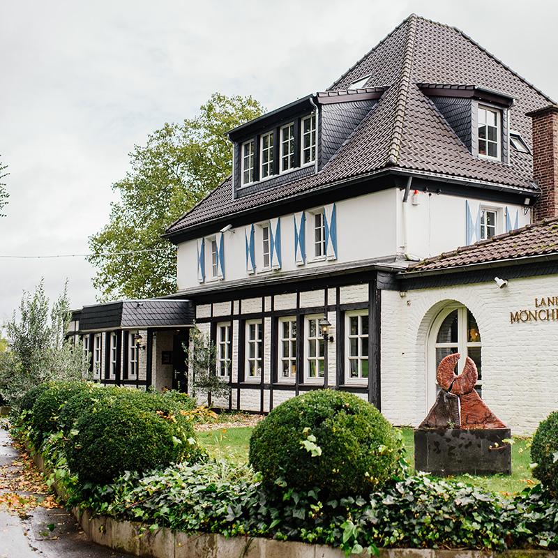 Restaurant "Restaurant Landhaus Mönchenwerth" in Meerbusch