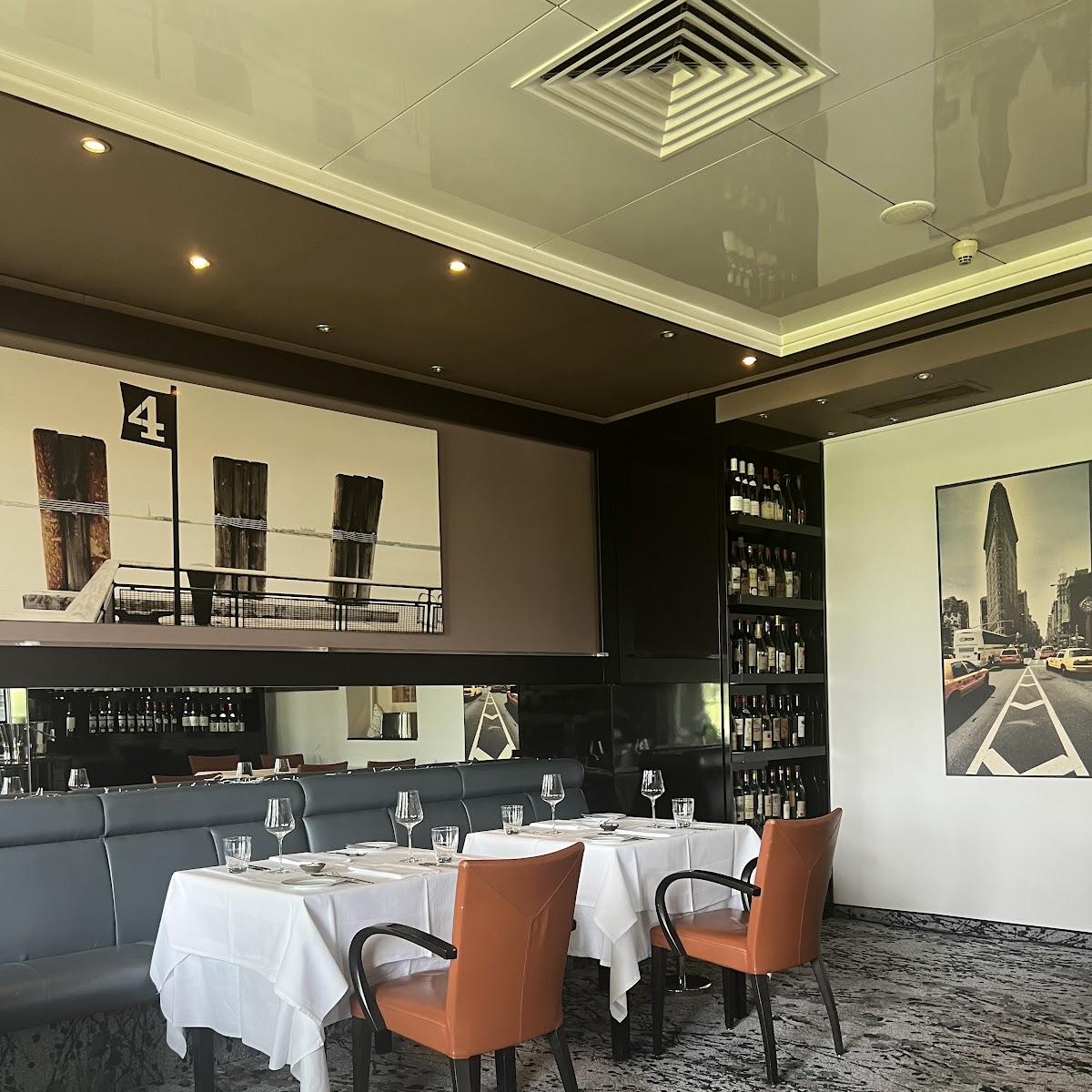 Restaurant "Restaurant Landhaus Mönchenwerth" in Meerbusch