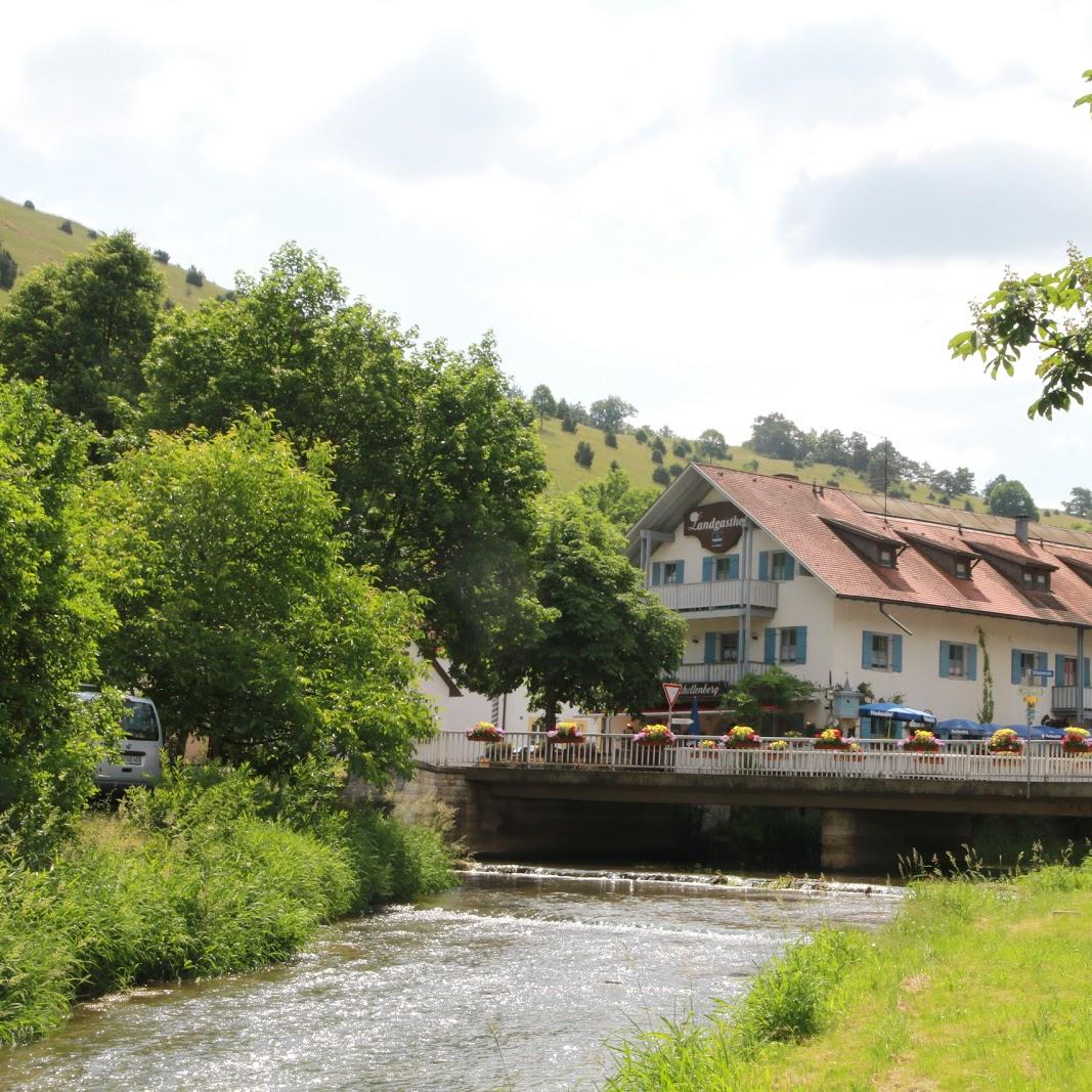 Restaurant "Johann Wechsler Gastwirt" in  Titting