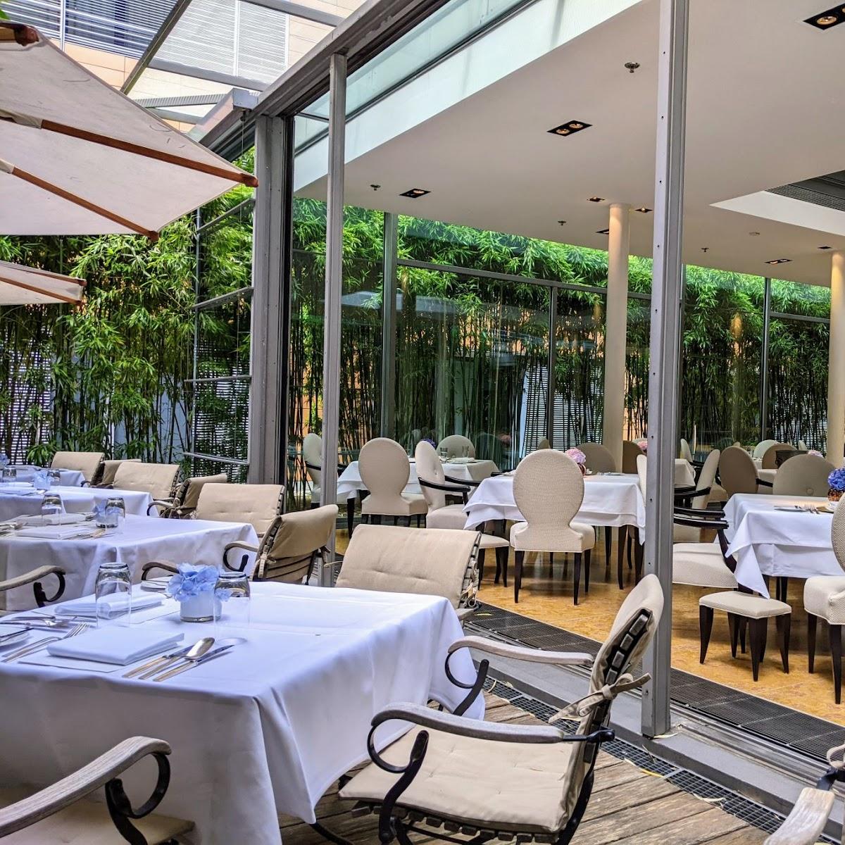 Restaurant "FACIL" in Berlin