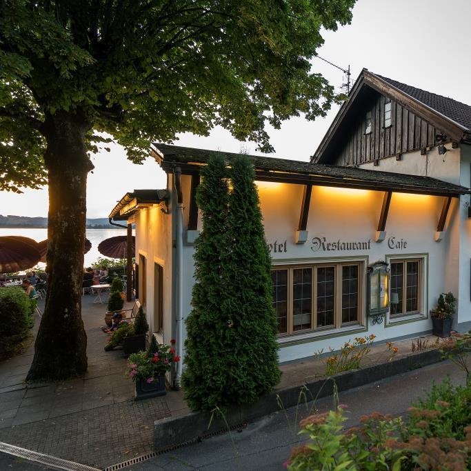 Restaurant "Seehotel Grauer Bär" in Kochel am See