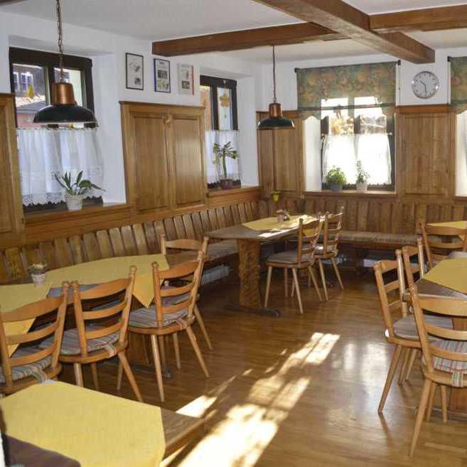 Restaurant "Gasthof Zum Birnbaum" in Bad Windsheim