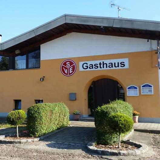 Restaurant "Wirtshaus Am Bahnhof Familie Hertlin" in  Donau