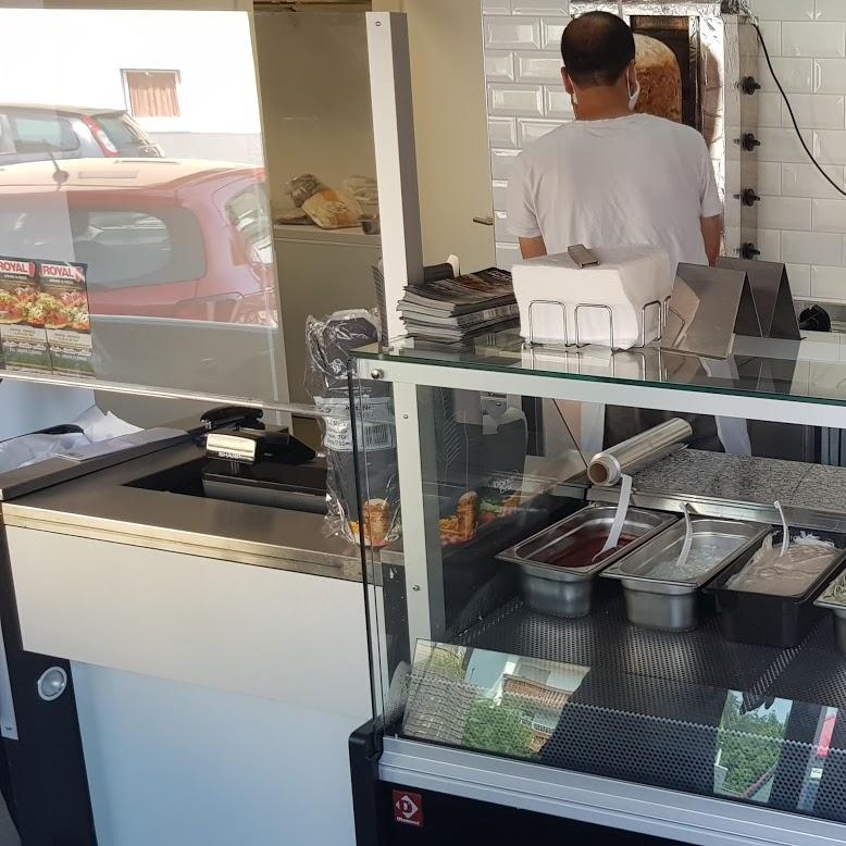 Restaurant "Royal imbiss" in  Leidersbach