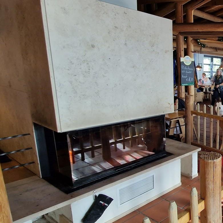 Restaurant "Berghaus Hohenbogen" in Neukirchen beim Heiligen Blut