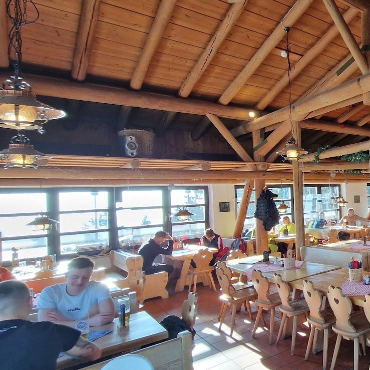 Restaurant "Berghaus Hohenbogen" in Neukirchen beim Heiligen Blut