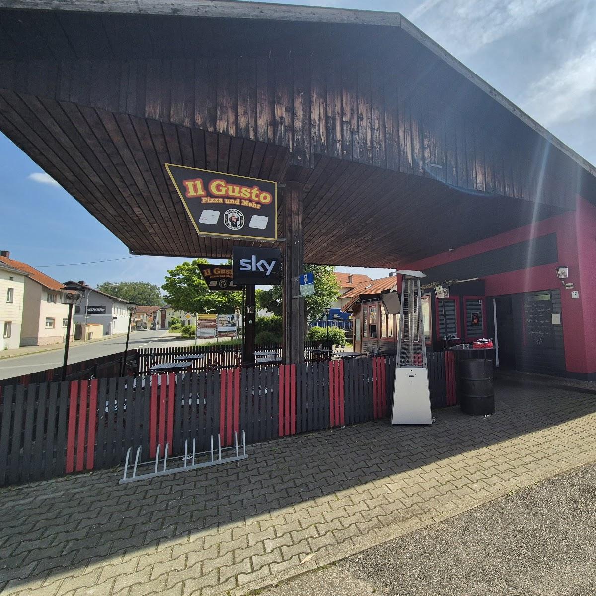 Restaurant "Il Gusto Pizzeria" in Neukirchen beim Heiligen Blut