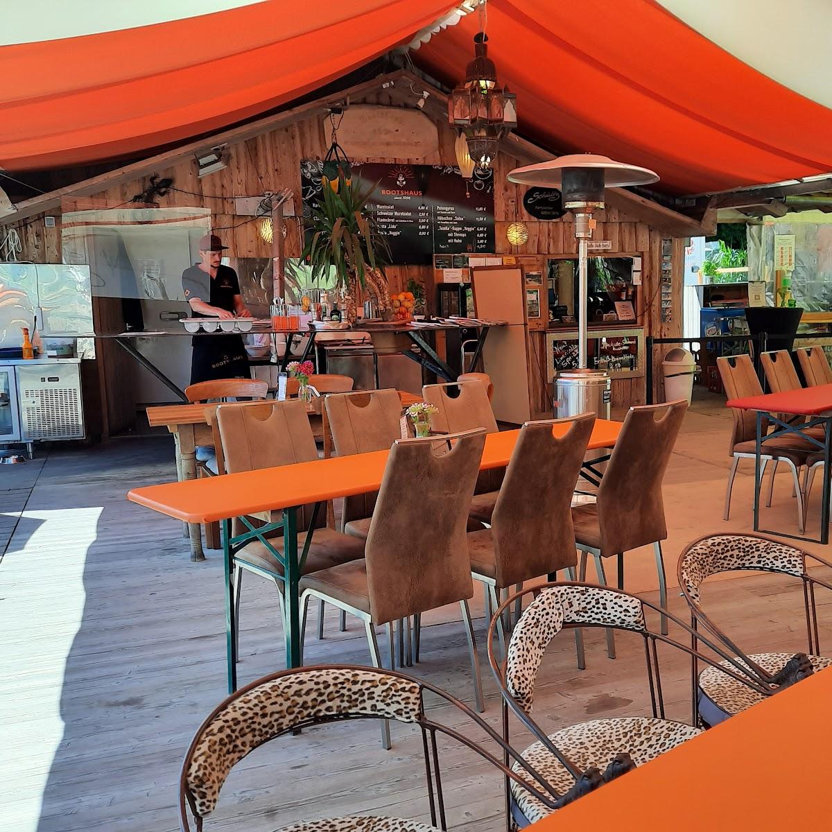 Restaurant "Bootshaus am Lido" in Schongau