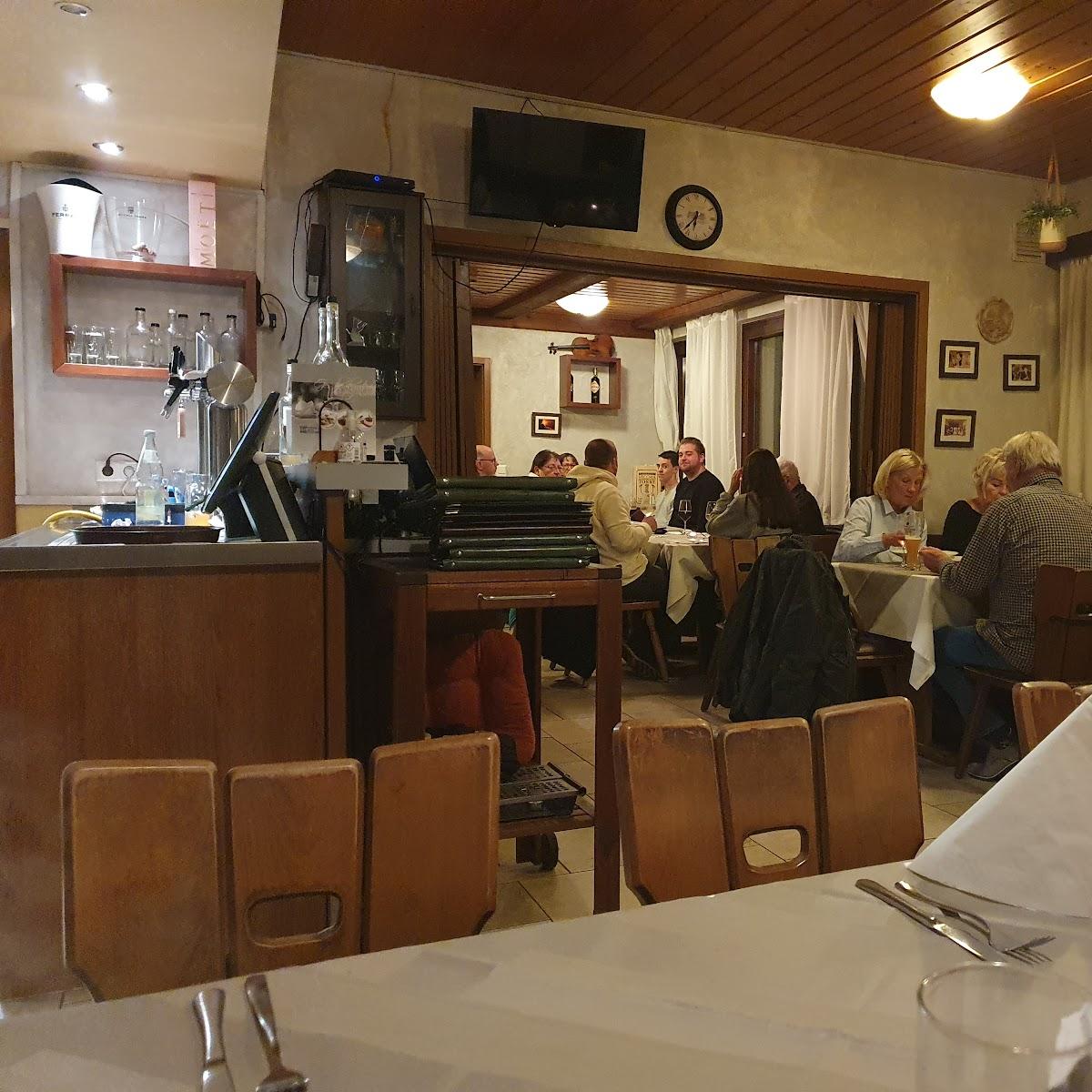 Restaurant "Ristorante Pizzeria La Rustica" in Wolfschlugen