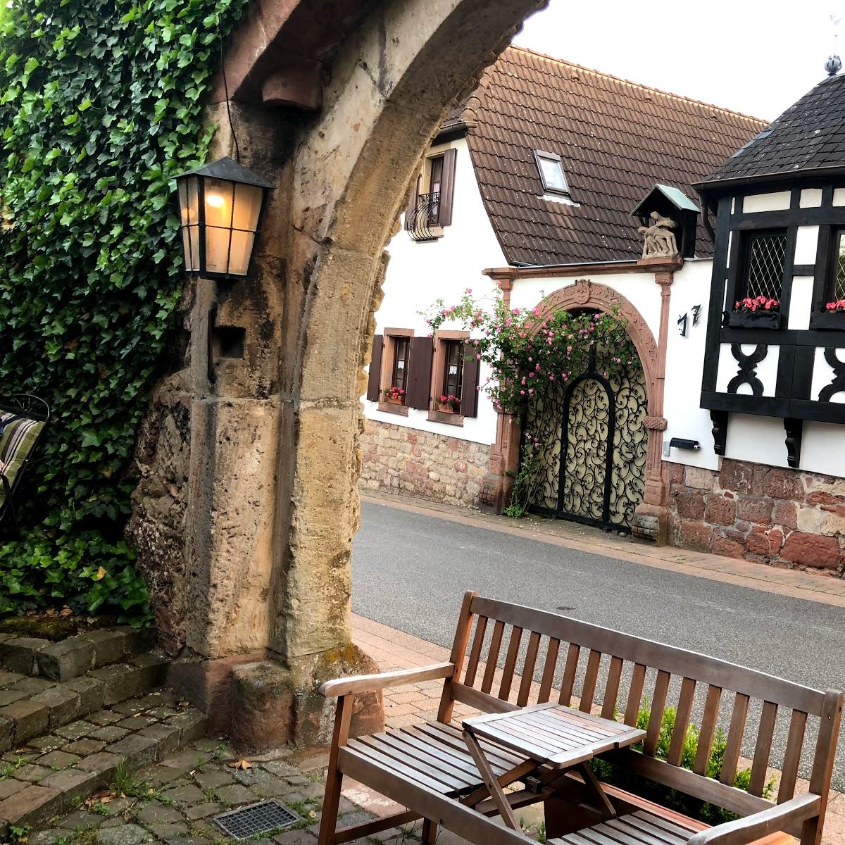 Restaurant "Winzergaststätte „Grafen von der Leyen“" in  Burrweiler