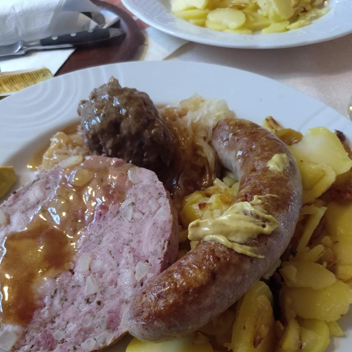 Restaurant "Winzerstube Uebel" in  Böchingen