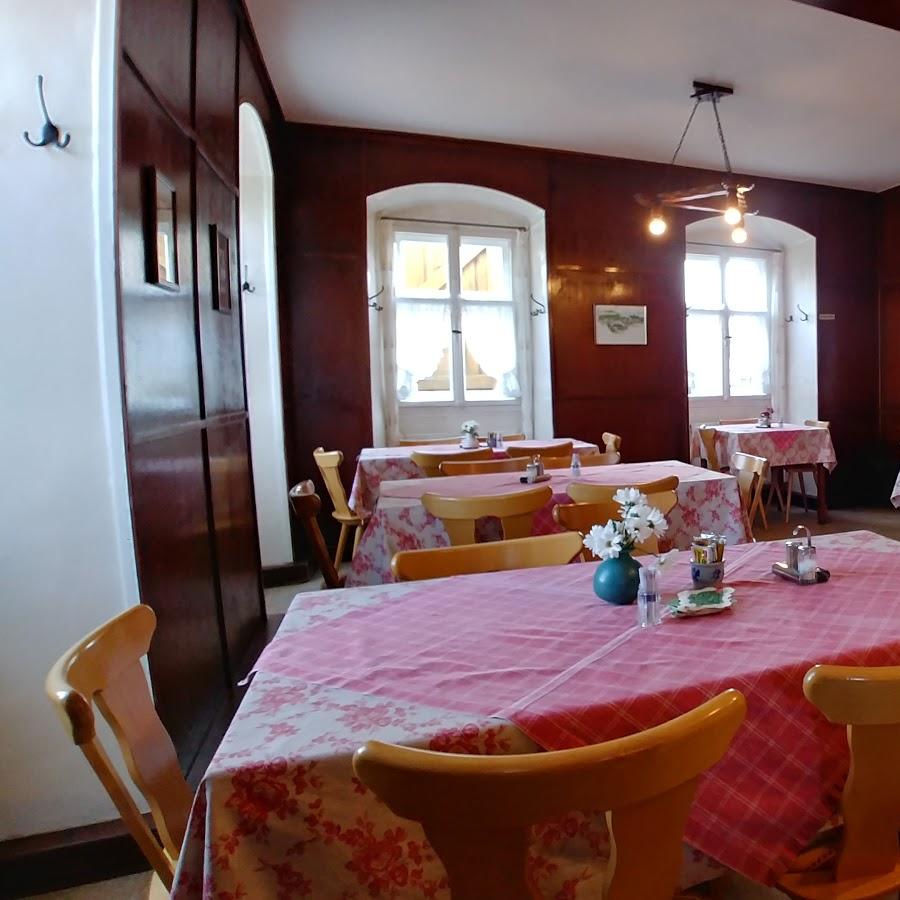 Restaurant "Gasthof Hühnerkirche" in  Hünstetten