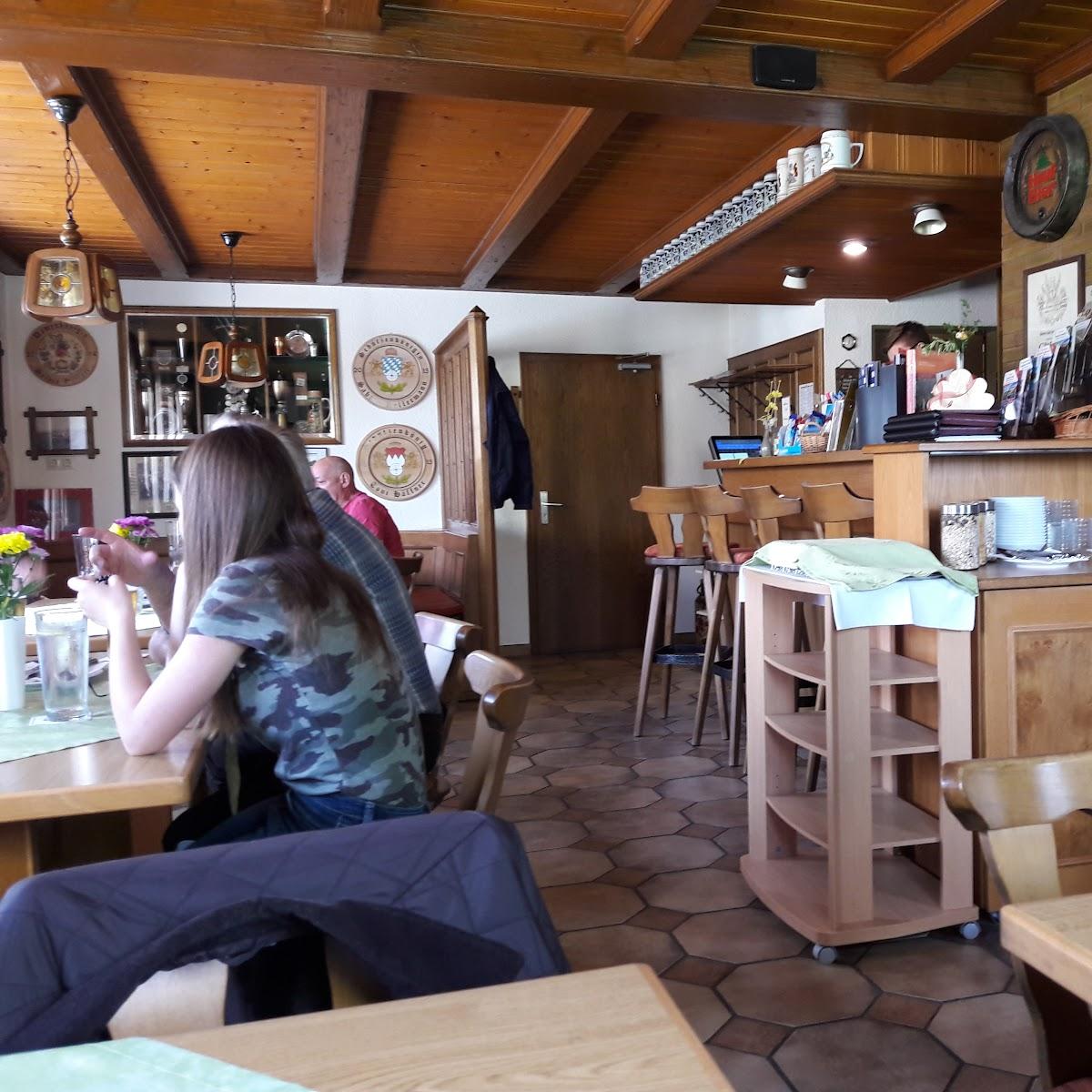 Restaurant "Gaststätte Pension zum grünen Wald" in Feuchtwangen