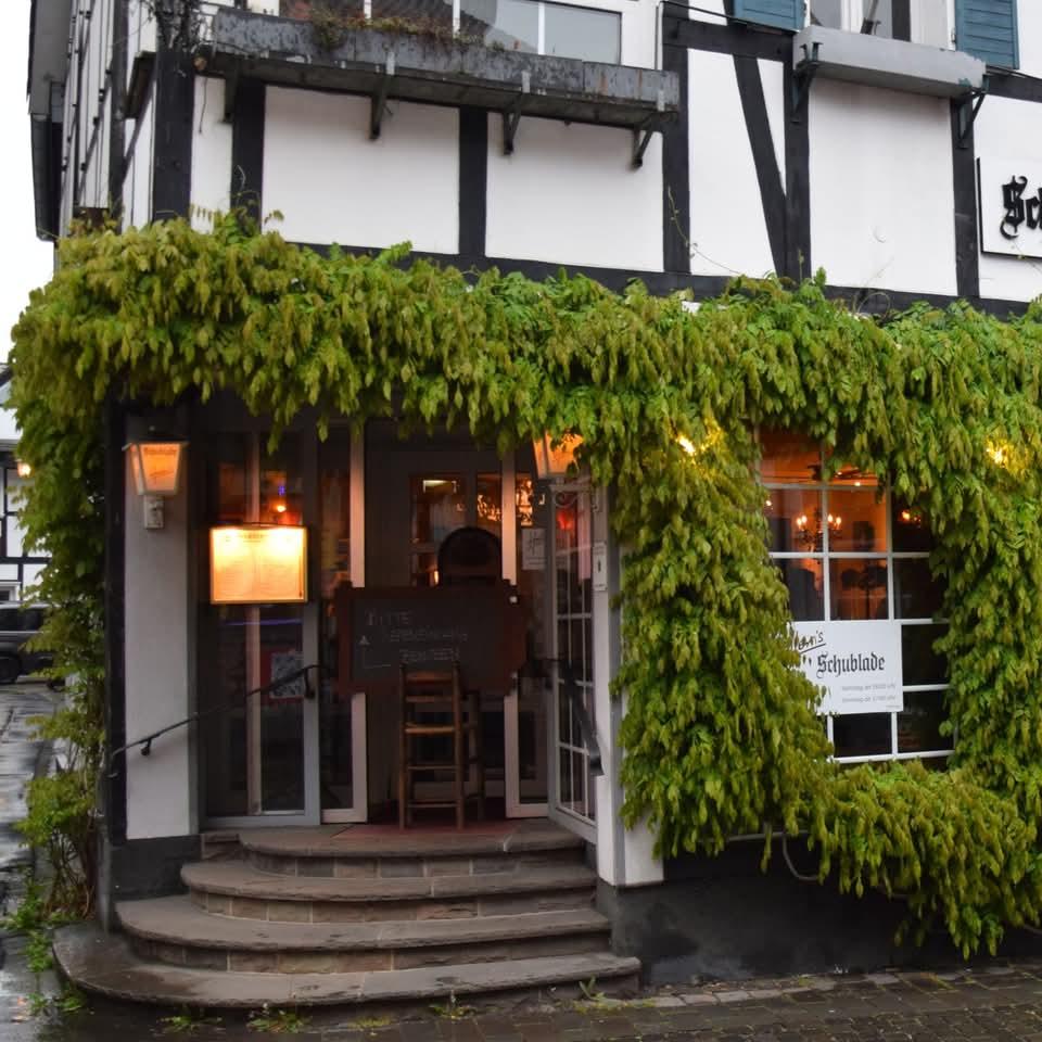 Restaurant "Schublade" in Much