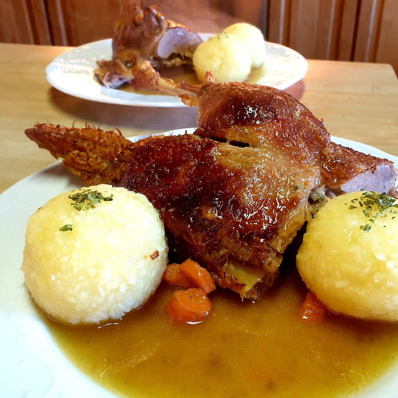 Restaurant "Martin Kürzinger Gaststätte" in  Nandlstadt