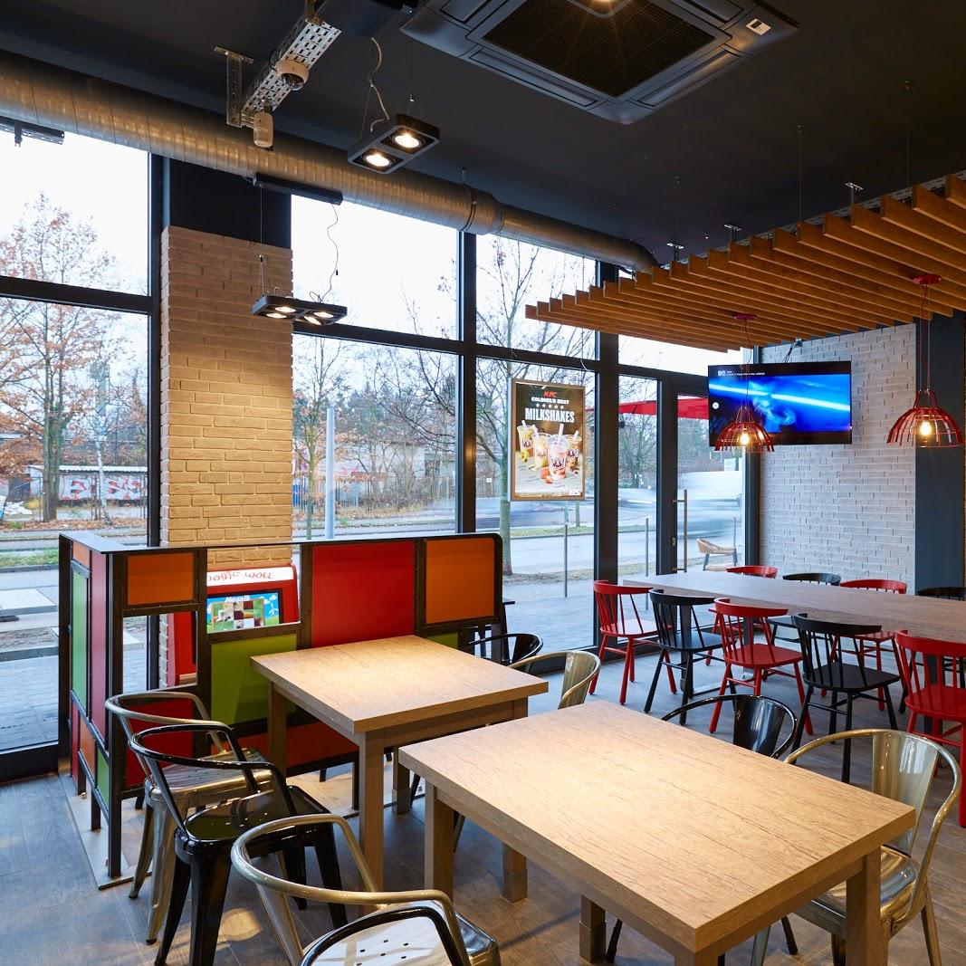 Restaurant "mömax Restaurant im Einrichtungshaus" in  Berlin