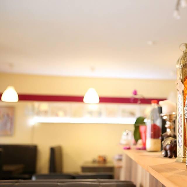 Restaurant "Hasina Eatery" in  Berlin